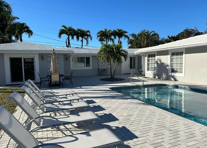 Cozy Getaway With Pool And Putting Green Unit 1